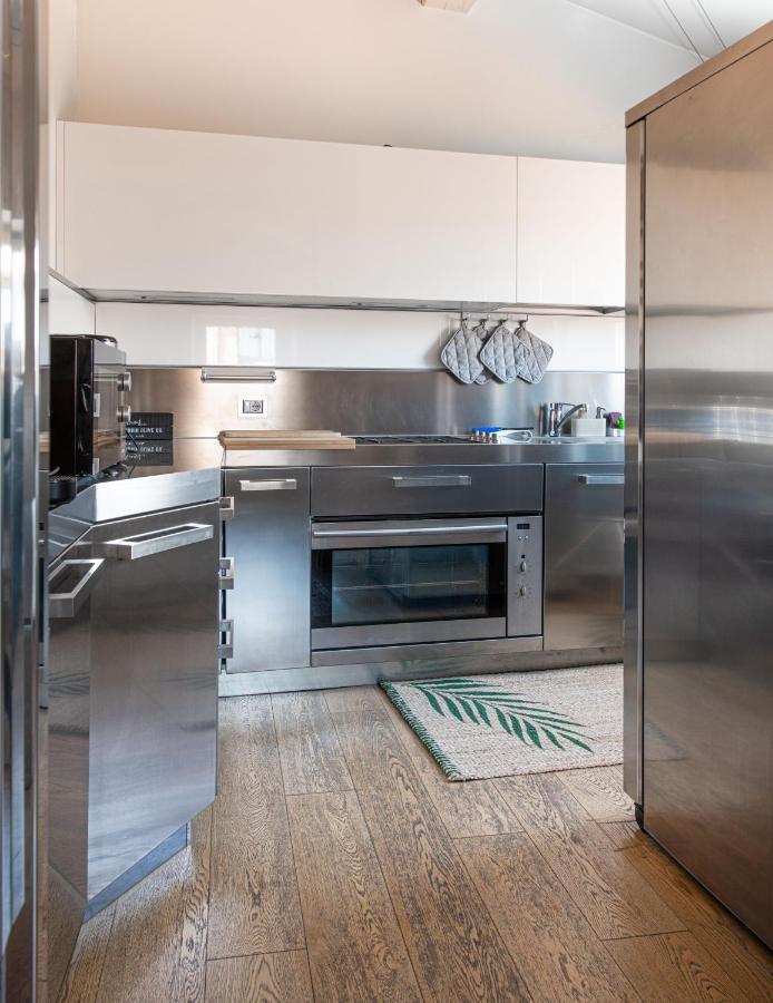 Stunning Top Floor Flat In The Heart Of Verona Kültér fotó