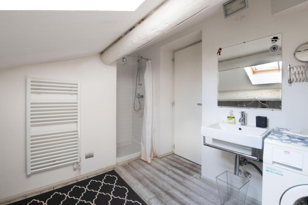 Stunning Top Floor Flat In The Heart Of Verona Kültér fotó