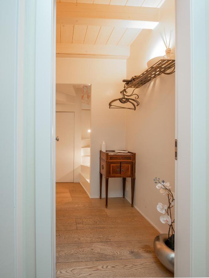 Stunning Top Floor Flat In The Heart Of Verona Kültér fotó